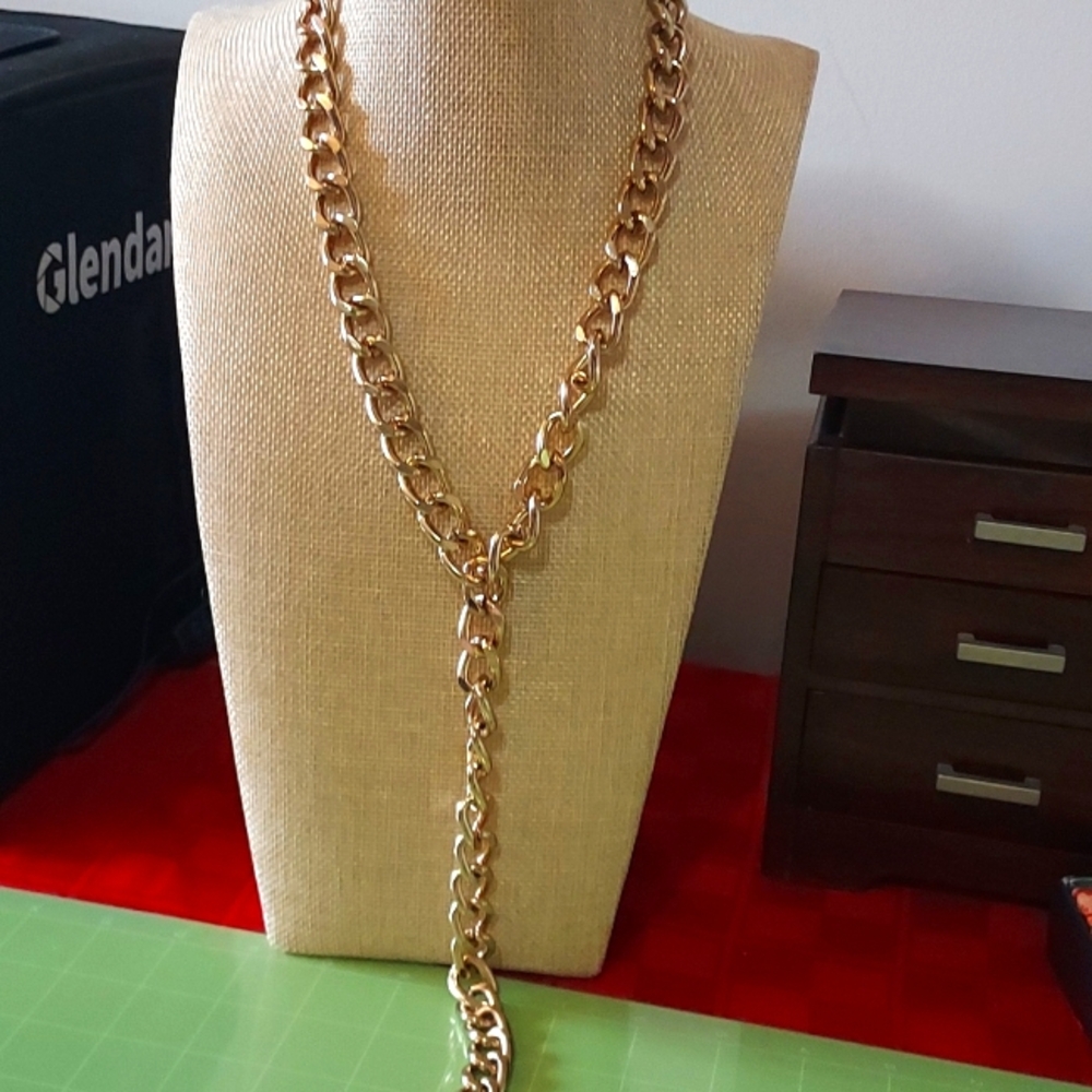 Gold tone curb link Y necklace